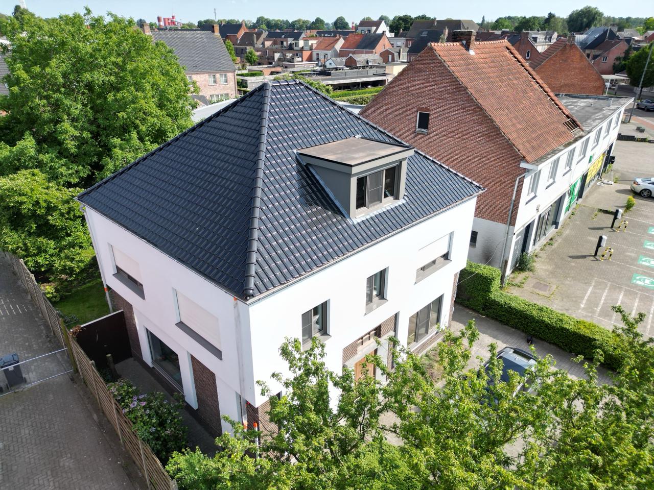 Gevelrenovatie Baumit CreativeTop - Brecht - Kijzer gevelwerken 1